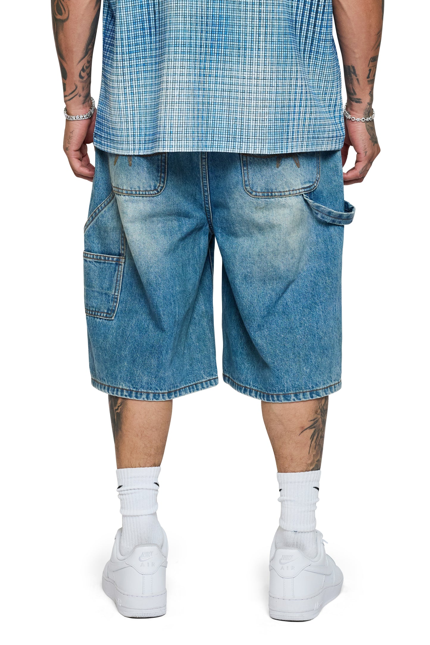 CASUAL FRIDAY
